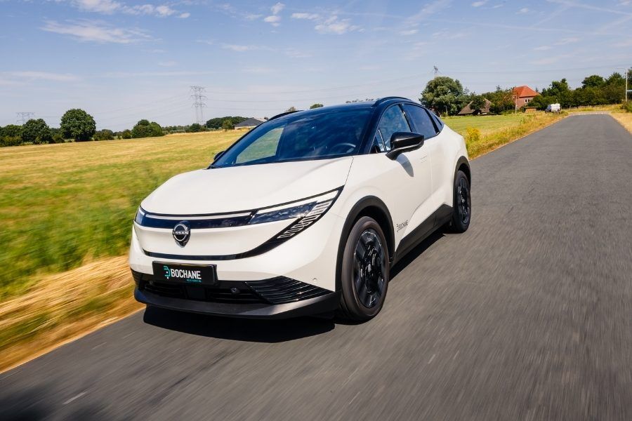 Nissan LEAF rijdend
