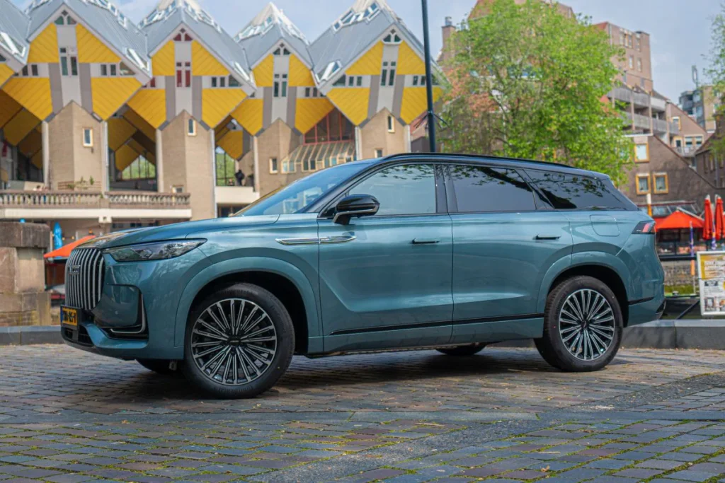JAECOO 8 SHS-P city SUV