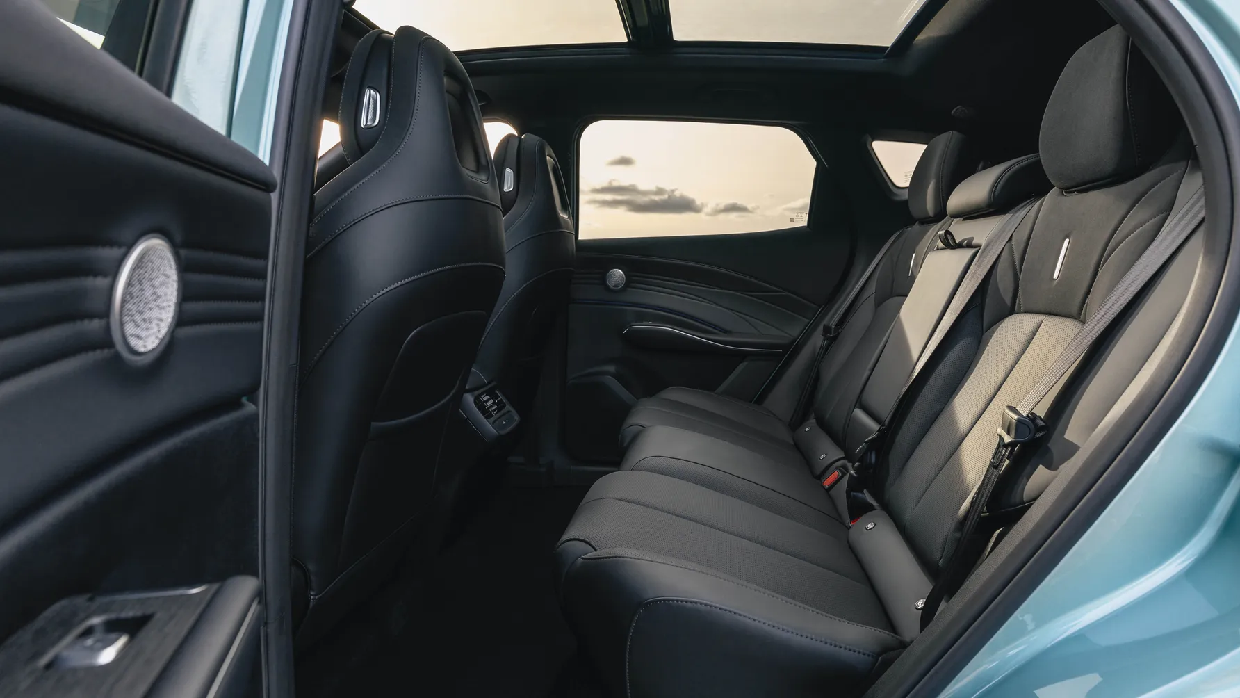 OMODA 7 SHS-P interieur