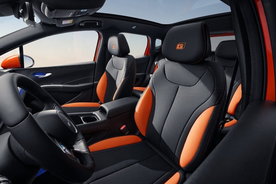 BYD Dolphin G DM-i interieur
