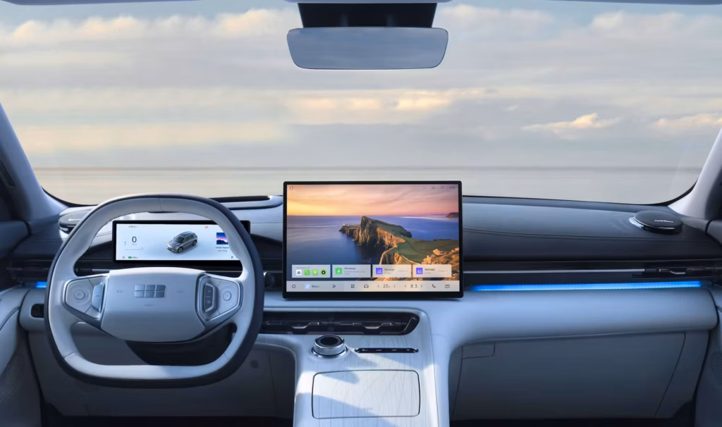 Geely Flyme Auto